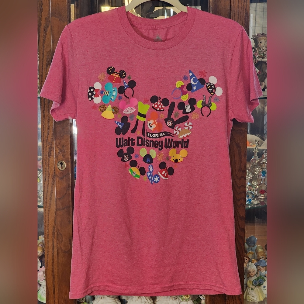 Walt Disney World Mickey Ear Tee Size S